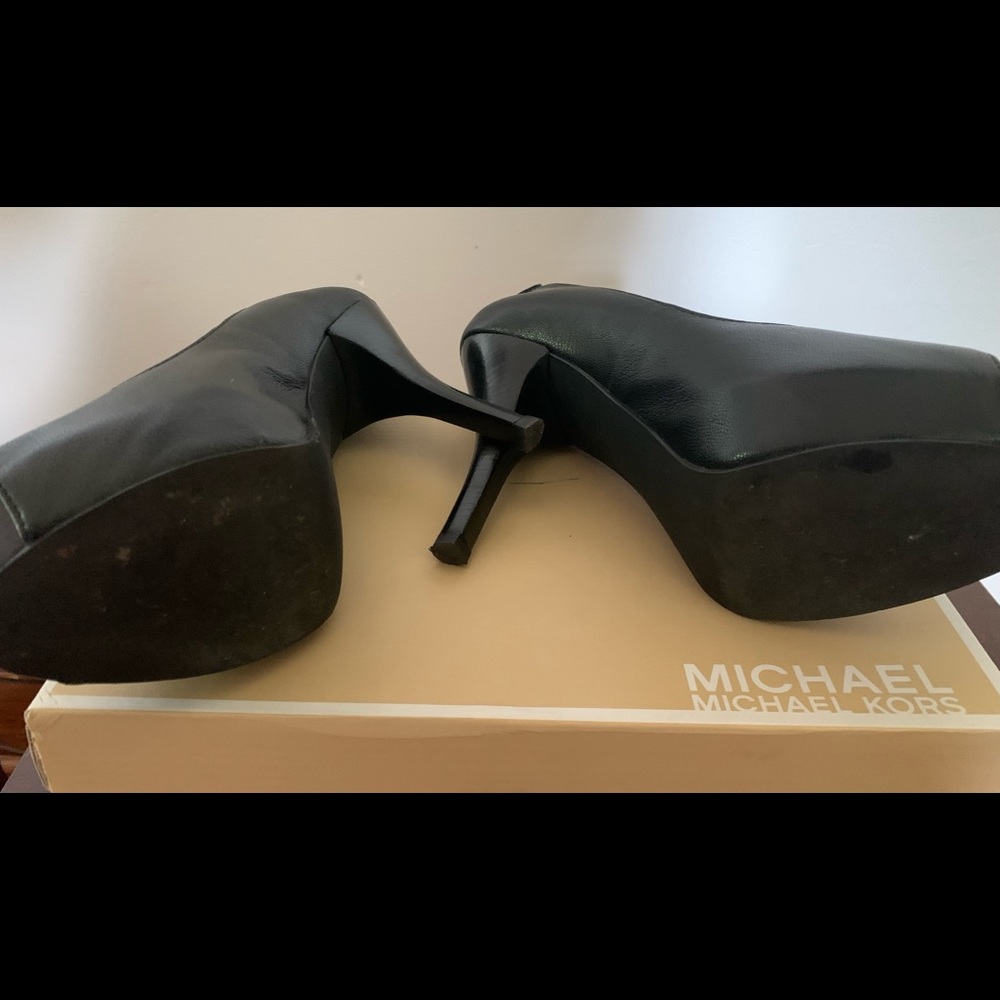 Black peep toe heels are a classic